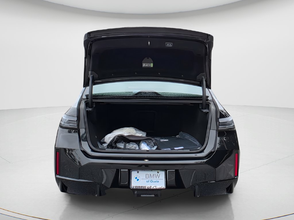 New 2027 BMW i7 xDrive60 w/ Executive Package AWD/4WD image 20