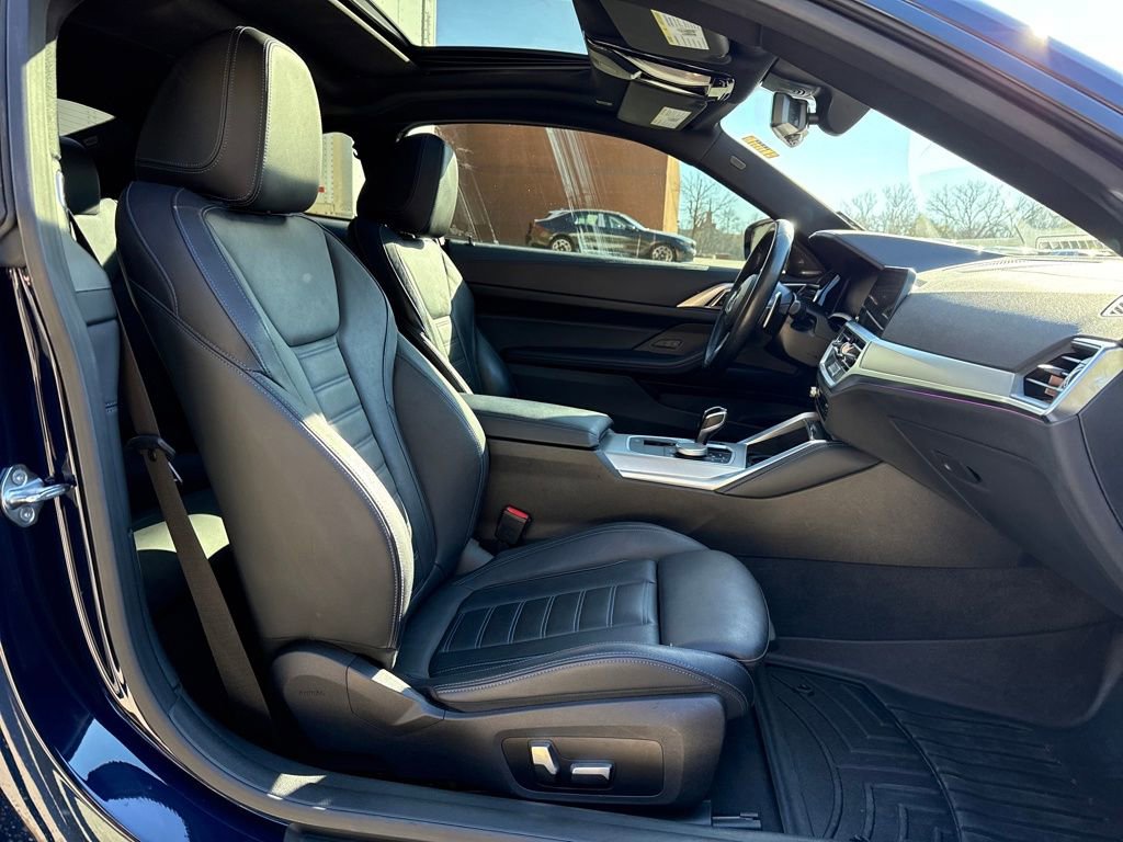 Used 2022 BMW 440i xDrive M440i xDrive w/ Premium Package image 29