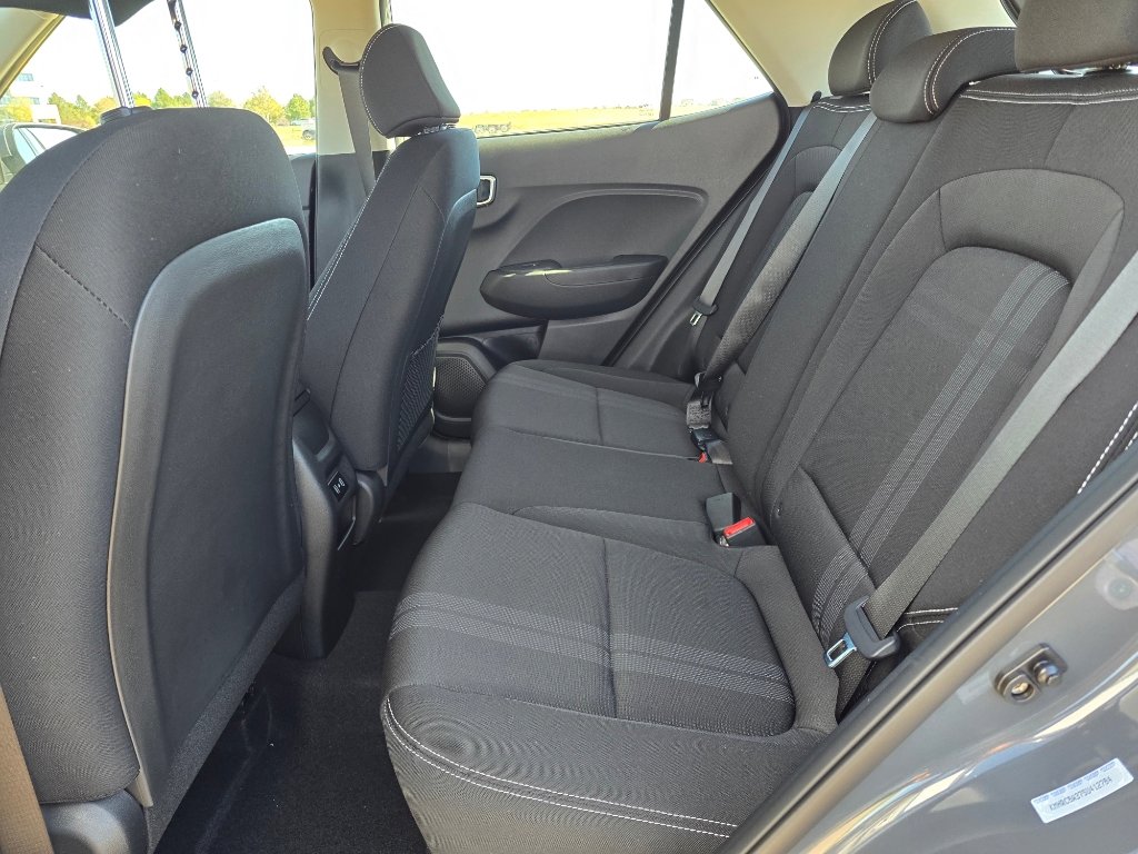 New 2025 Hyundai Venue SEL image 13