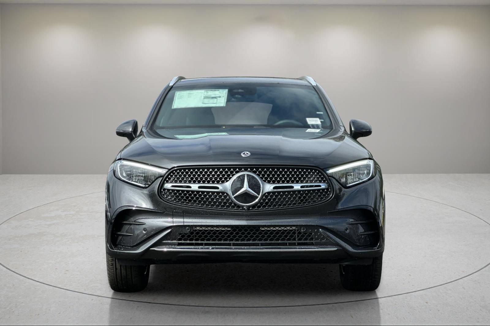 New 2025 Mercedes-Benz GLC 300 4MATIC image 9