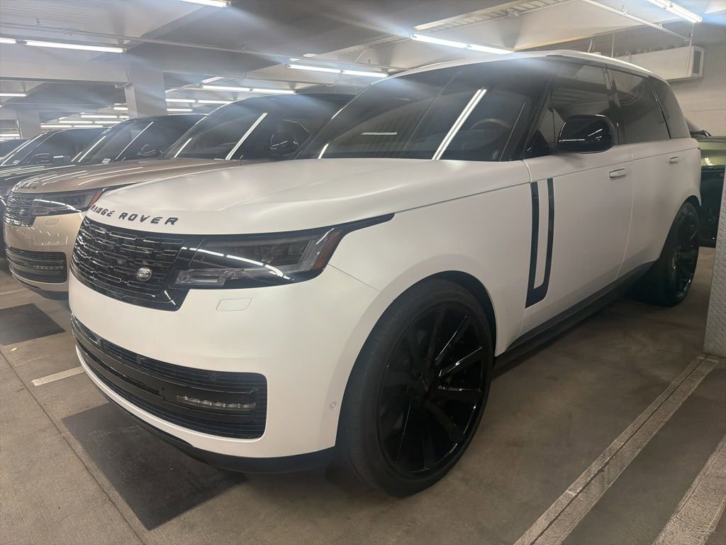 Used 2025 Land Rover Range Rover Autobiography