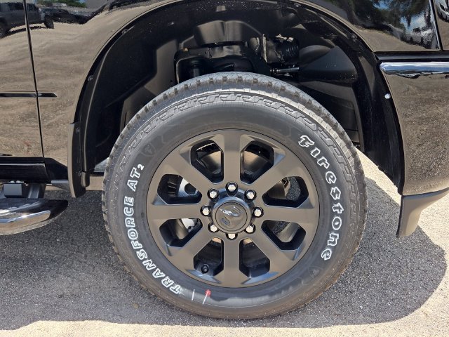 New 2026 RAM 2500 Laramie AWD/4WD image 10