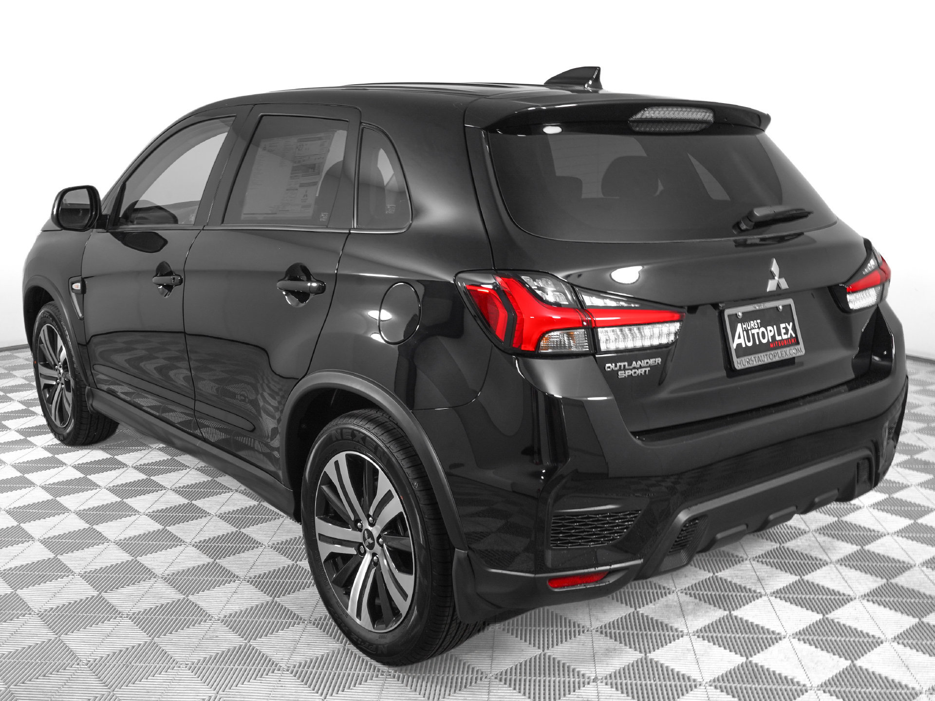 New 2027 Mitsubishi Outlander Sport ES FWD image 8