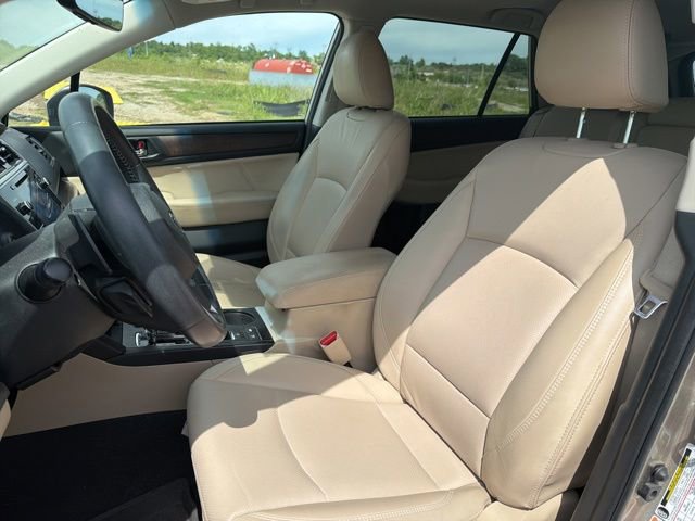 Used 2019 Subaru Outback 2.5i Limited w/ Popular Package #2 AWD/4WD image 9