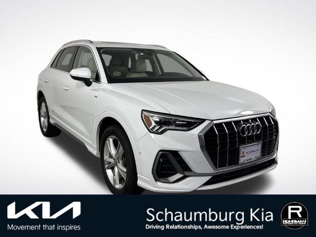 Used 2020 Audi Q3 2.0T Prestige w/ Prestige Package AWD/4WD image 3