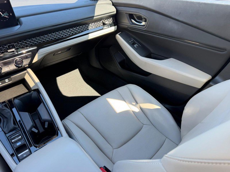 Used 2023 Honda Accord EX-L image 17