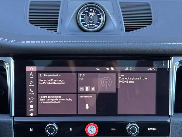 New 2026 Porsche Macan Turbo AWD/4WD image 27