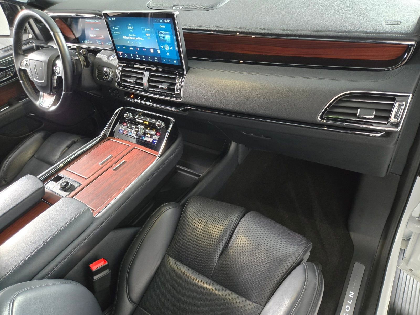 Certified 2023 Lincoln Navigator Reserve AWD/4WD image 18