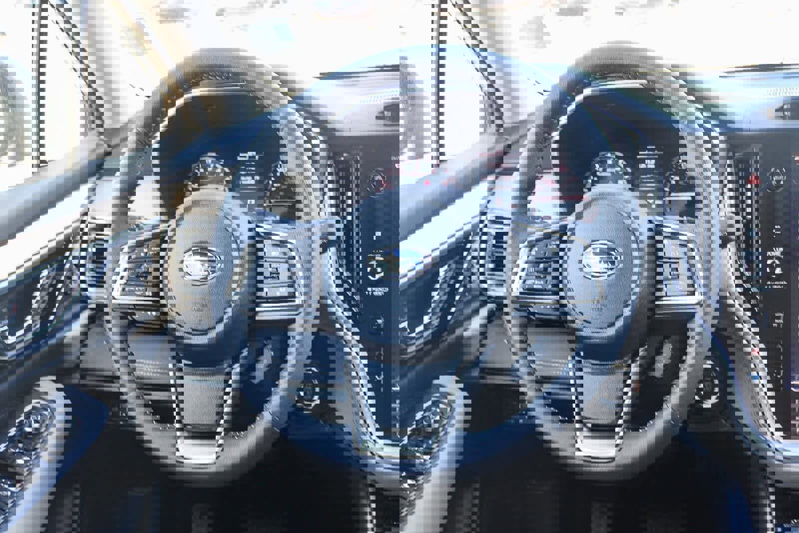 New 2025 Subaru Outback Limited image 15