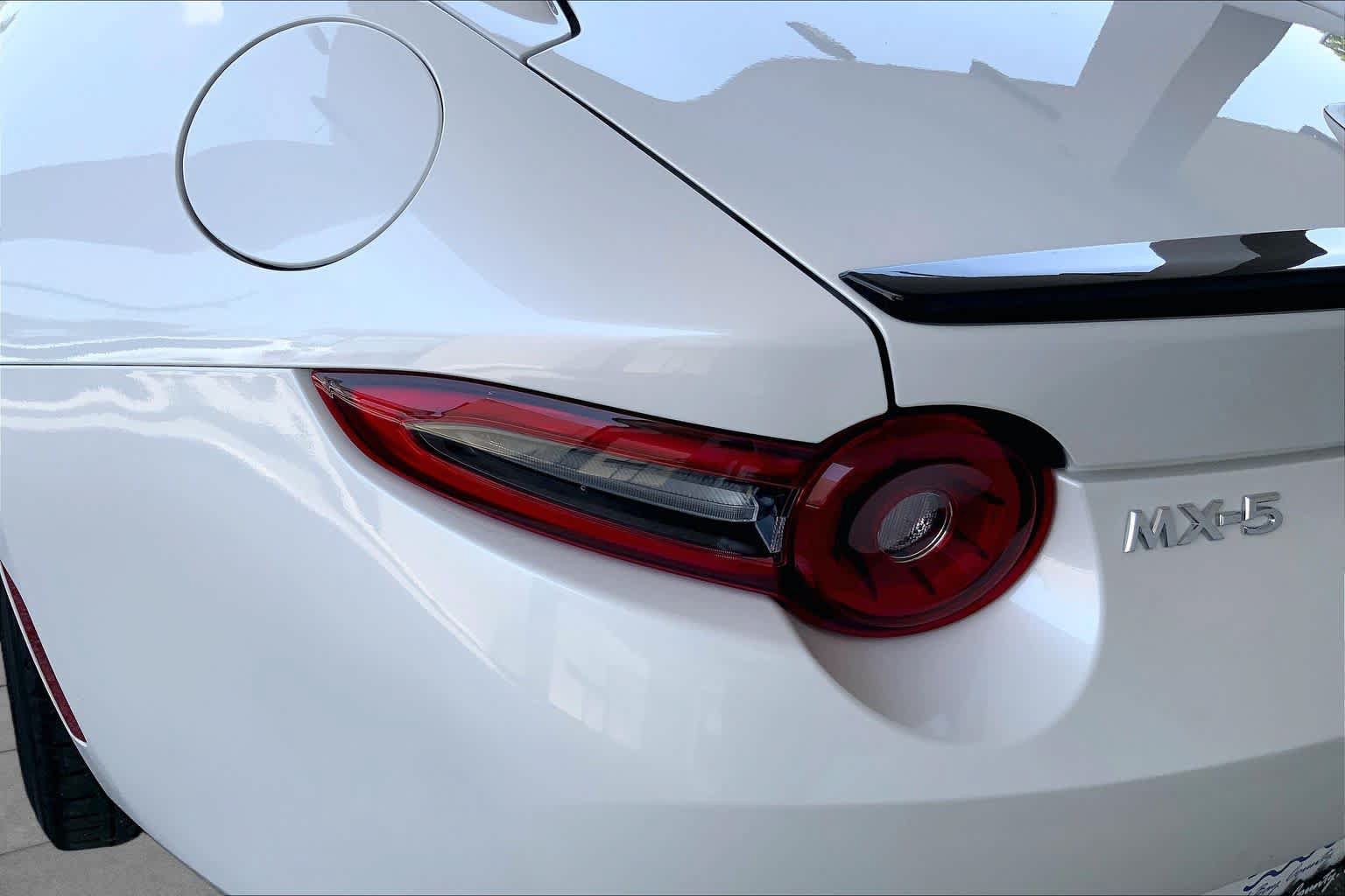 Used 2025 MAZDA MX-5 Miata RF Grand Touring RWD image 26