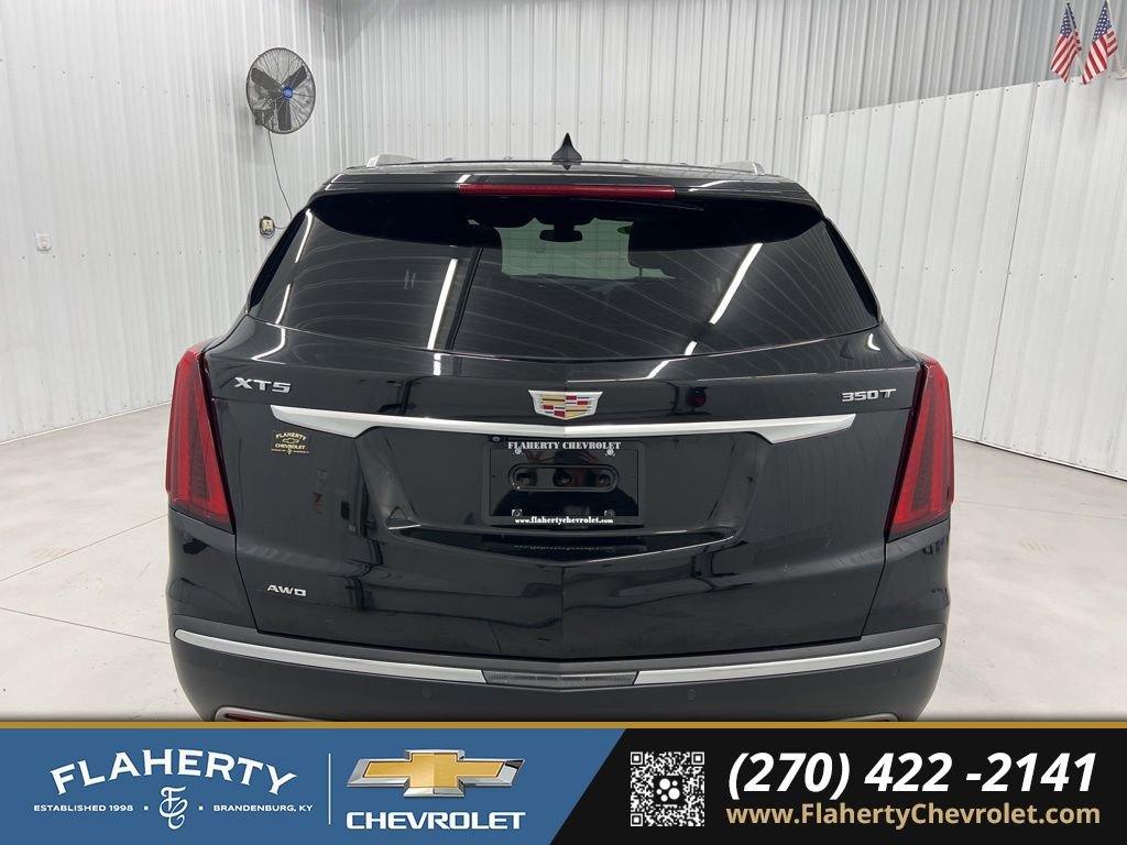 Used 2023 Cadillac XT5 Premium Luxury image 4