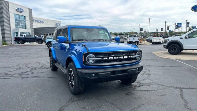 Used 2024 Ford Bronco Outer Banks AWD/4WD image 1