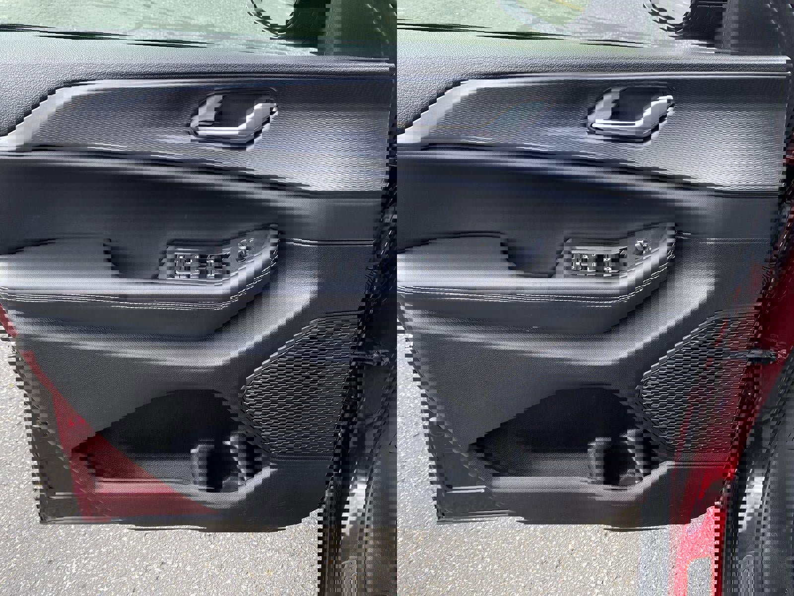 Used 2023 Jeep Grand Cherokee Laredo image 13