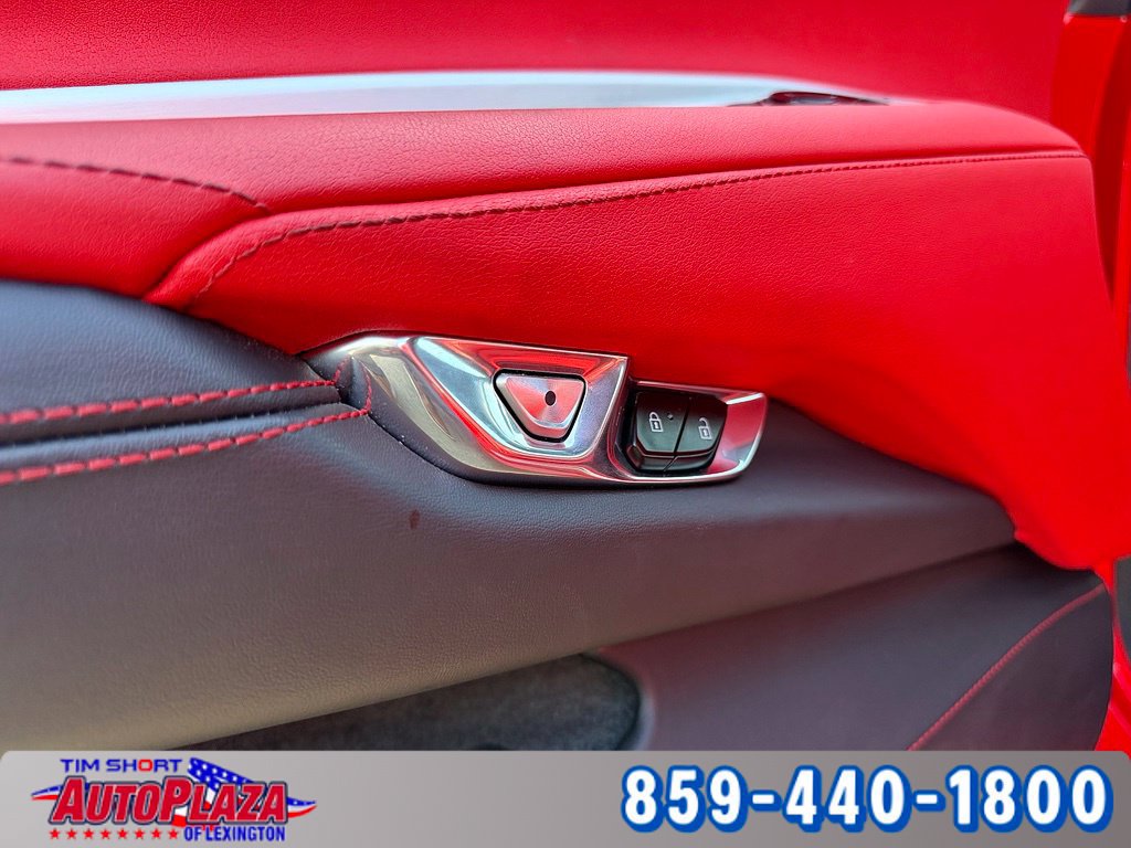 Used 2020 Chevrolet Corvette Stingray Preferred Cpe w/ 2LT Preferred Equipment Group RWD image 29