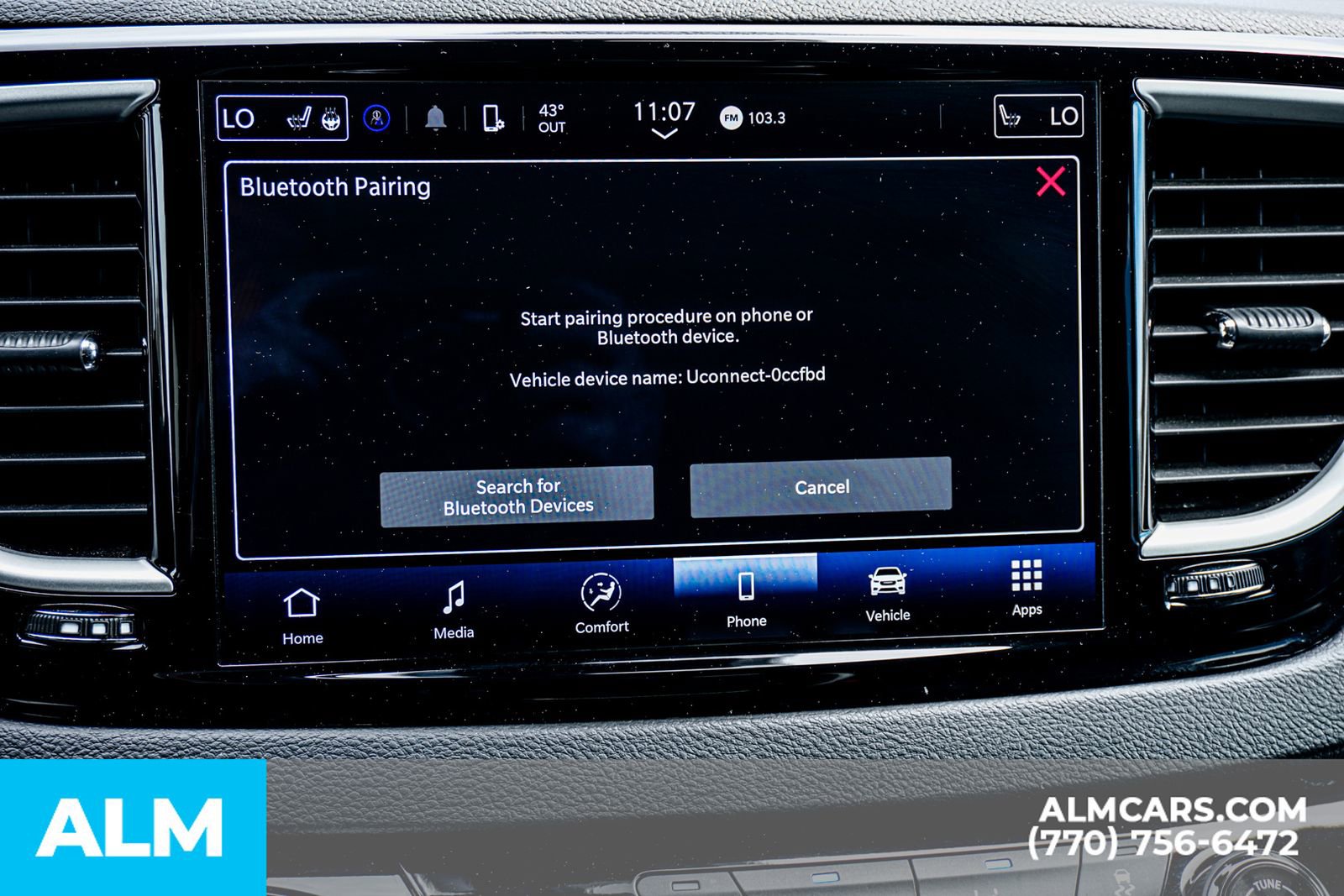 Used 2024 Chrysler Pacifica Touring-L image 41