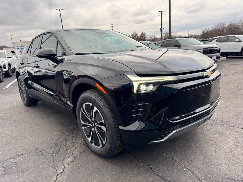 New 2026 Chevrolet Blazer EV LT image 2