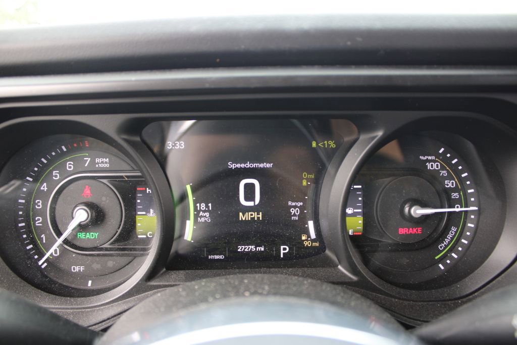 Used 2024 Jeep Wrangler Unlimited Sahara w/ Safety Group image 24