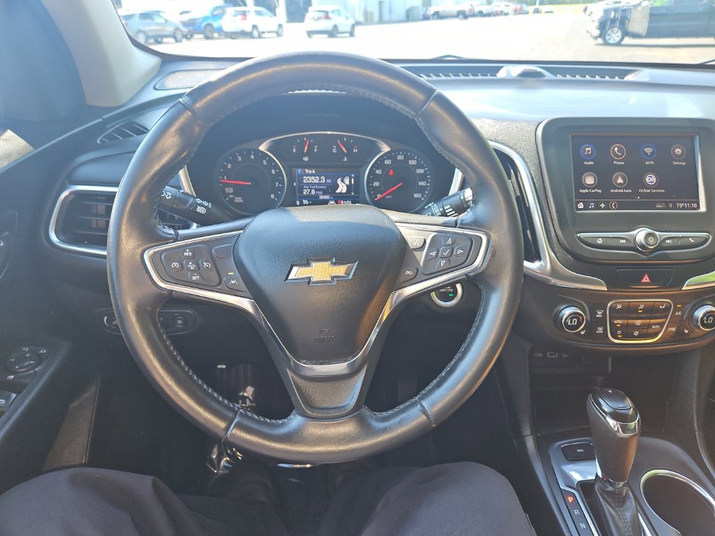 Used 2021 Chevrolet Equinox LT AWD/4WD image 16