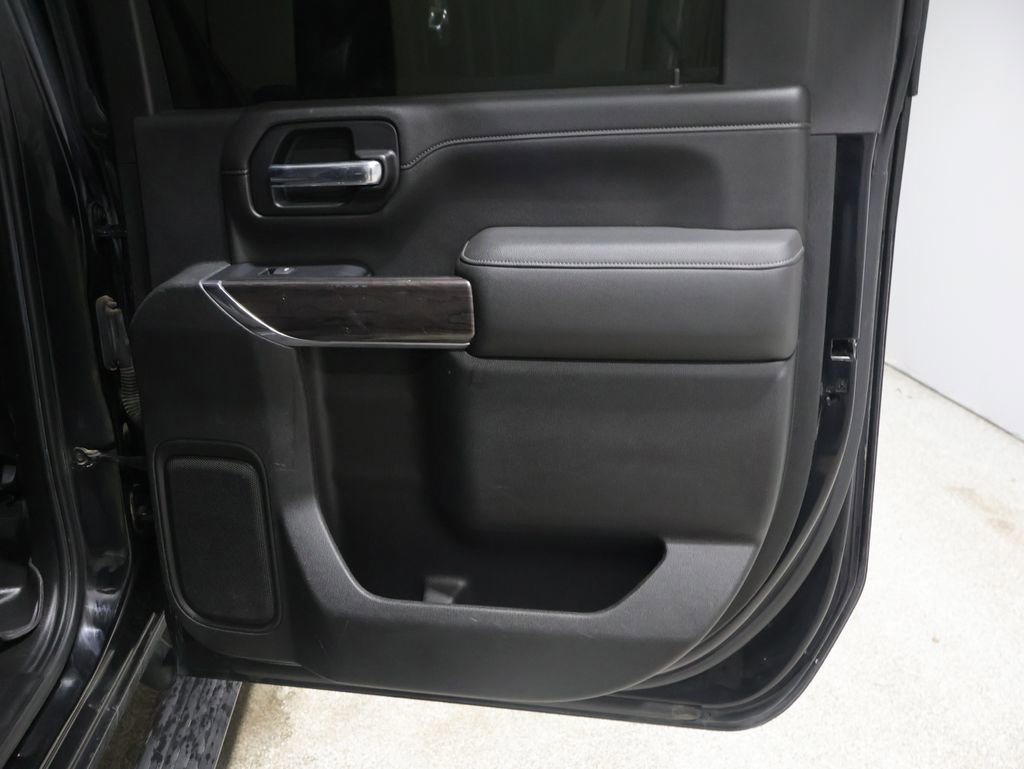 Used 2020 Chevrolet Silverado 3500 LTZ w/ LTZ Premium Package image 22