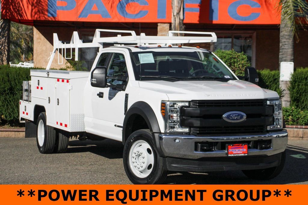 Used 2019 Ford F450 XL w/ XL Value Package AWD/4WD image 2