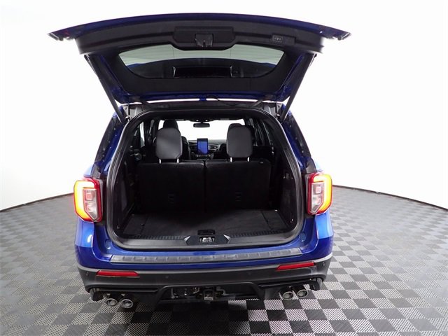 Used 2020 Ford Explorer ST w/ ST High-Performance Pack image 17