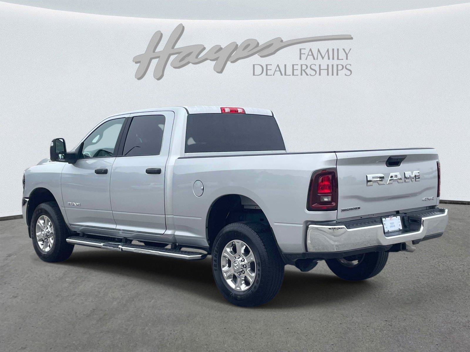 Used 2026 RAM 2500 Big Horn AWD/4WD image 5