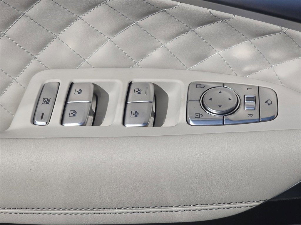 Used 2025 Genesis G70 3.3T Advanced w/ Sport Prestige Package image 27