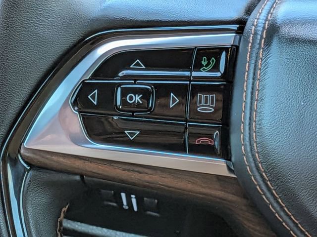 Used 2024 Jeep Grand Cherokee L Summit w/ High Altitude Package AWD/4WD image 23