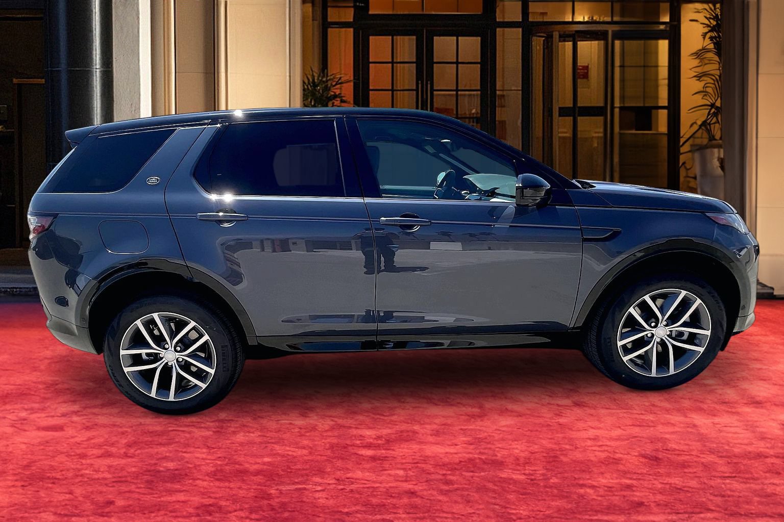 New 2026 Land Rover Discovery Sport Landmark AWD/4WD image 6