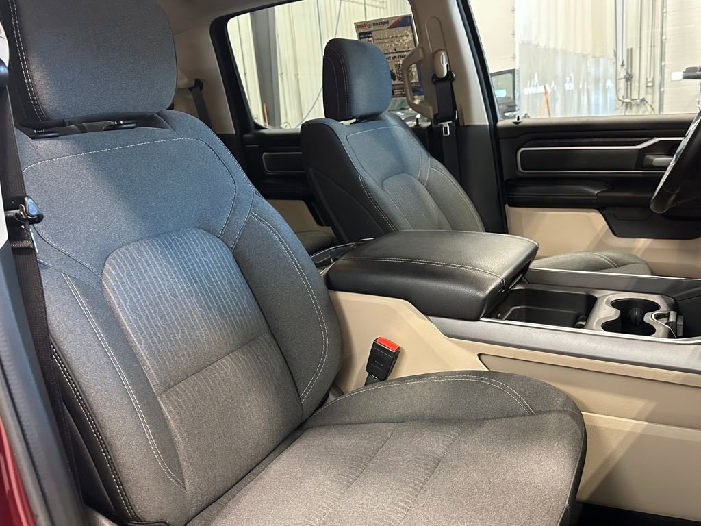 Used 2021 RAM 1500 Big Horn image 32