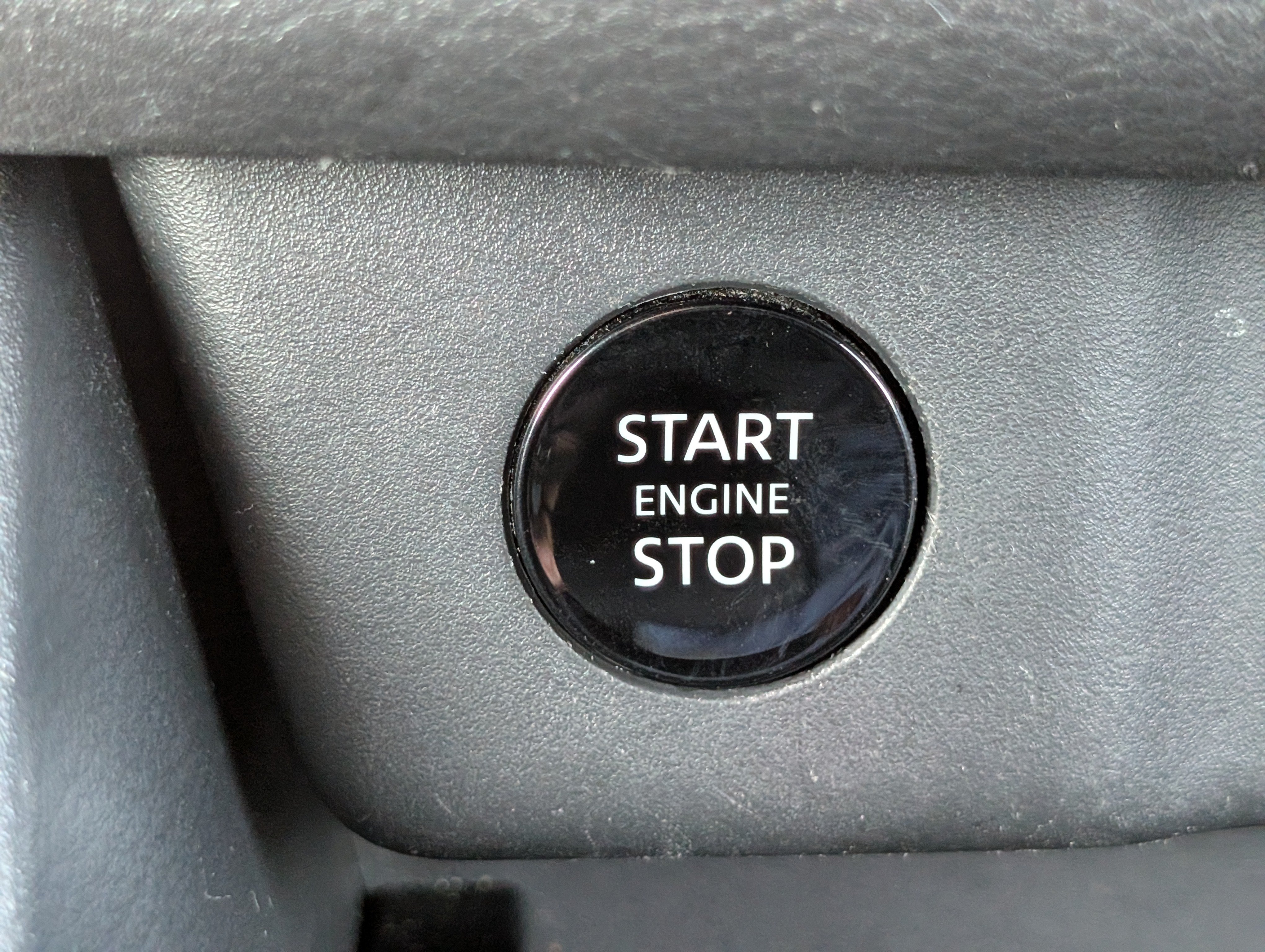 Used 2024 Nissan Rogue SV AWD/4WD image 26