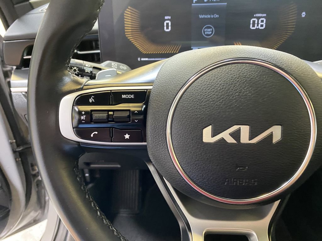 Used 2026 Kia K5 GT FWD image 33