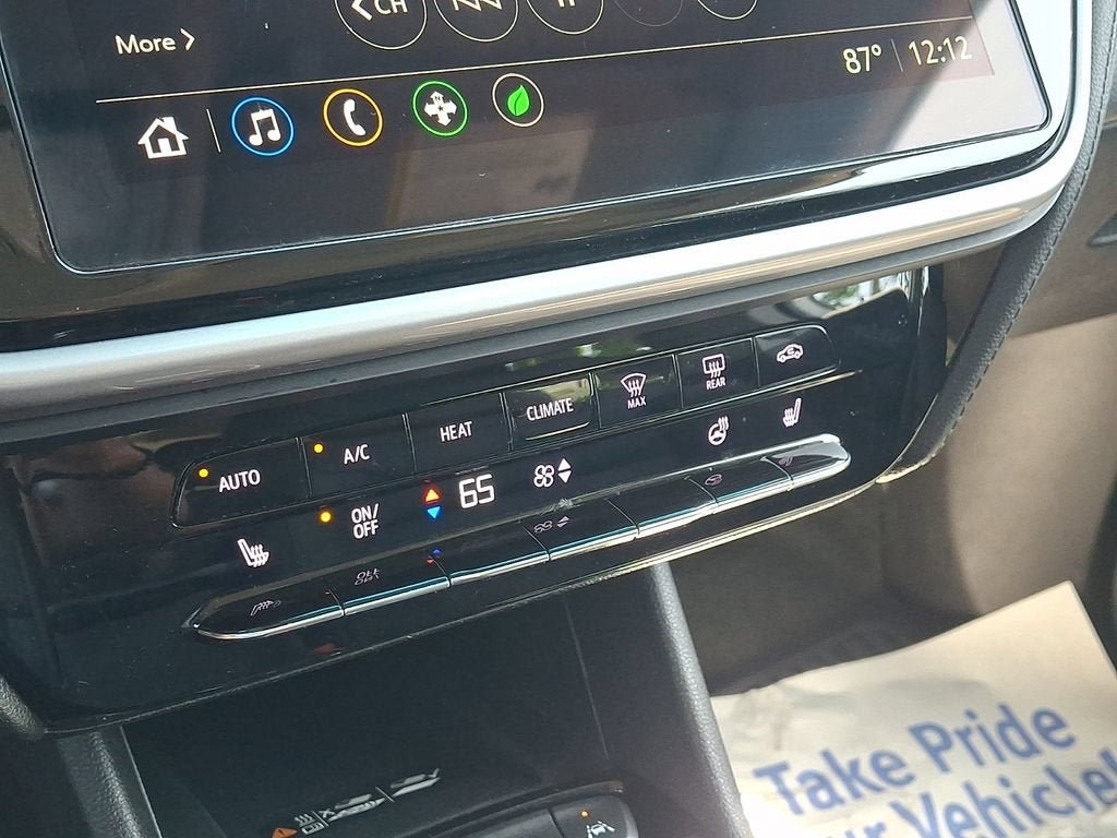 Certified 2023 Chevrolet Bolt LT w/ Infotainment Package FWD image 17