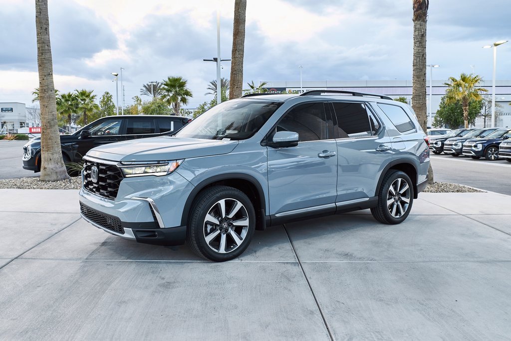 Used 2023 Honda Pilot Elite image 4