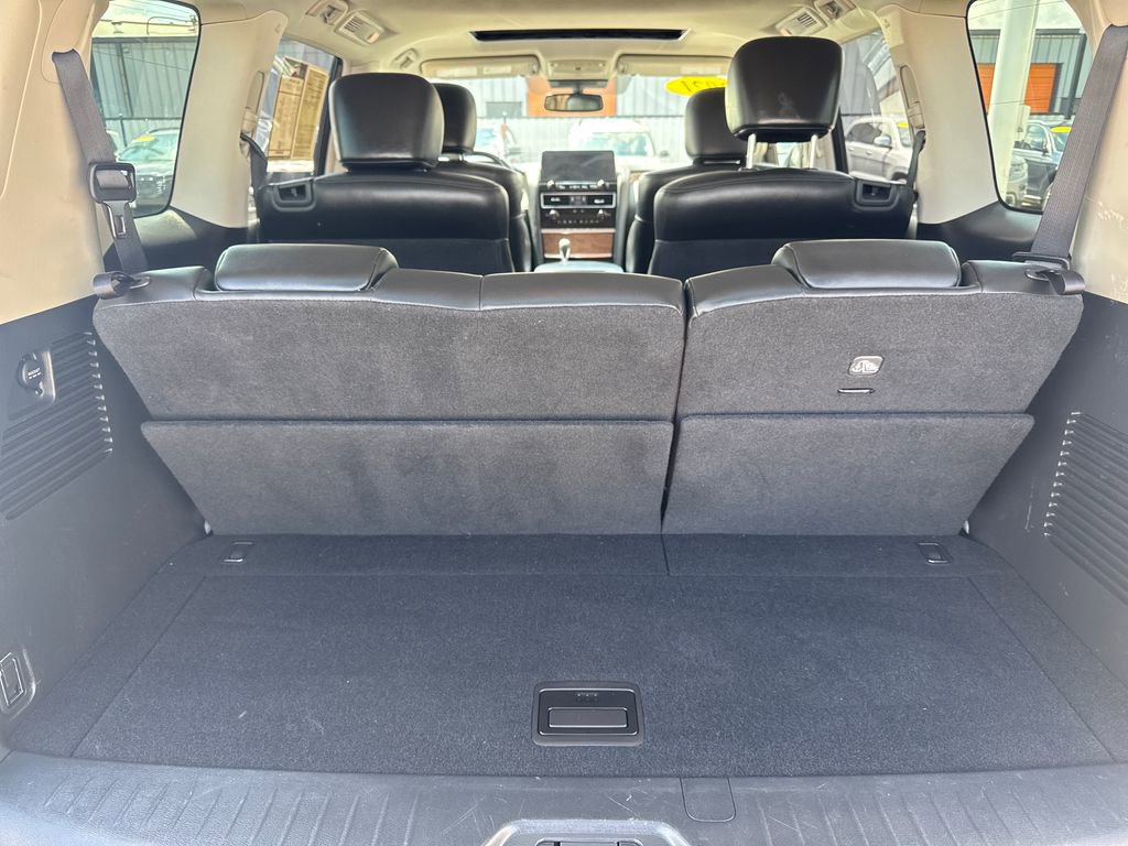 Used 2021 Nissan Armada SL w/ Captain's Chairs Package AWD/4WD image 23