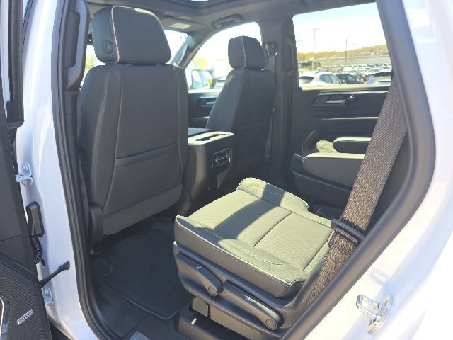 New 2026 Chevrolet Tahoe Premier w/ Sun And Tow Package AWD/4WD image 29