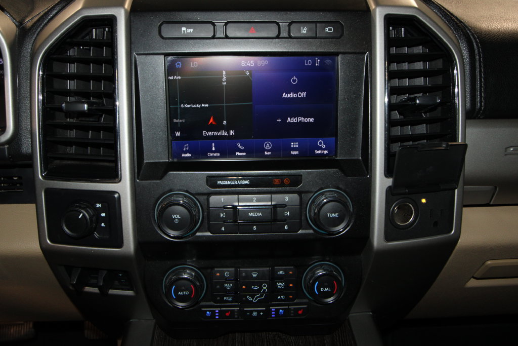 Used 2020 Ford F250 Lariat w/ Chrome Package AWD/4WD image 14