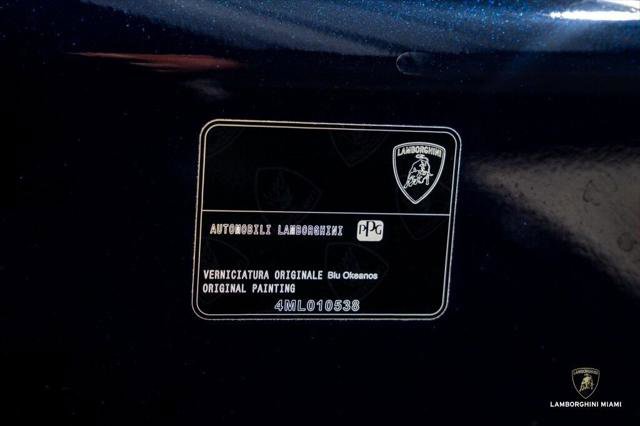 Used 2025 Lamborghini Urus SE image 6