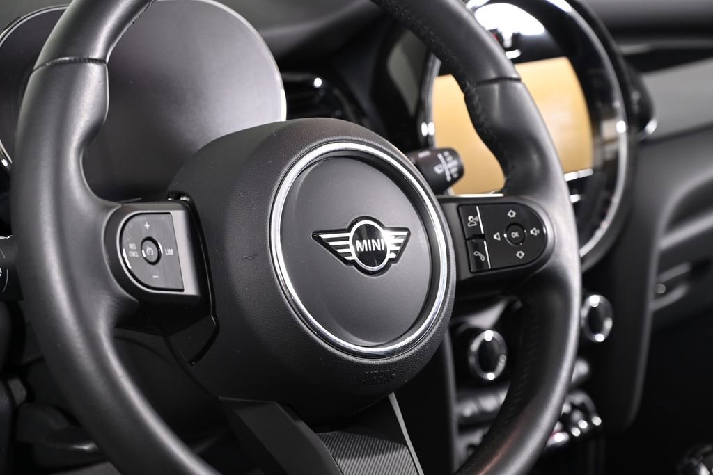 Used 2023 MINI Cooper Convertible image 15