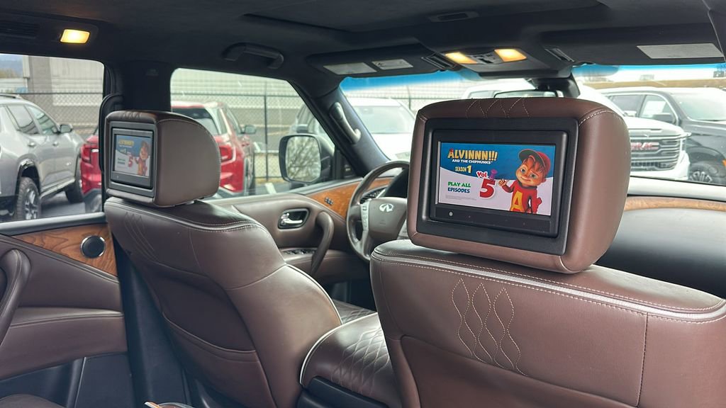 Used 2015 INFINITI QX80 4WD w/ Limited Package image 14