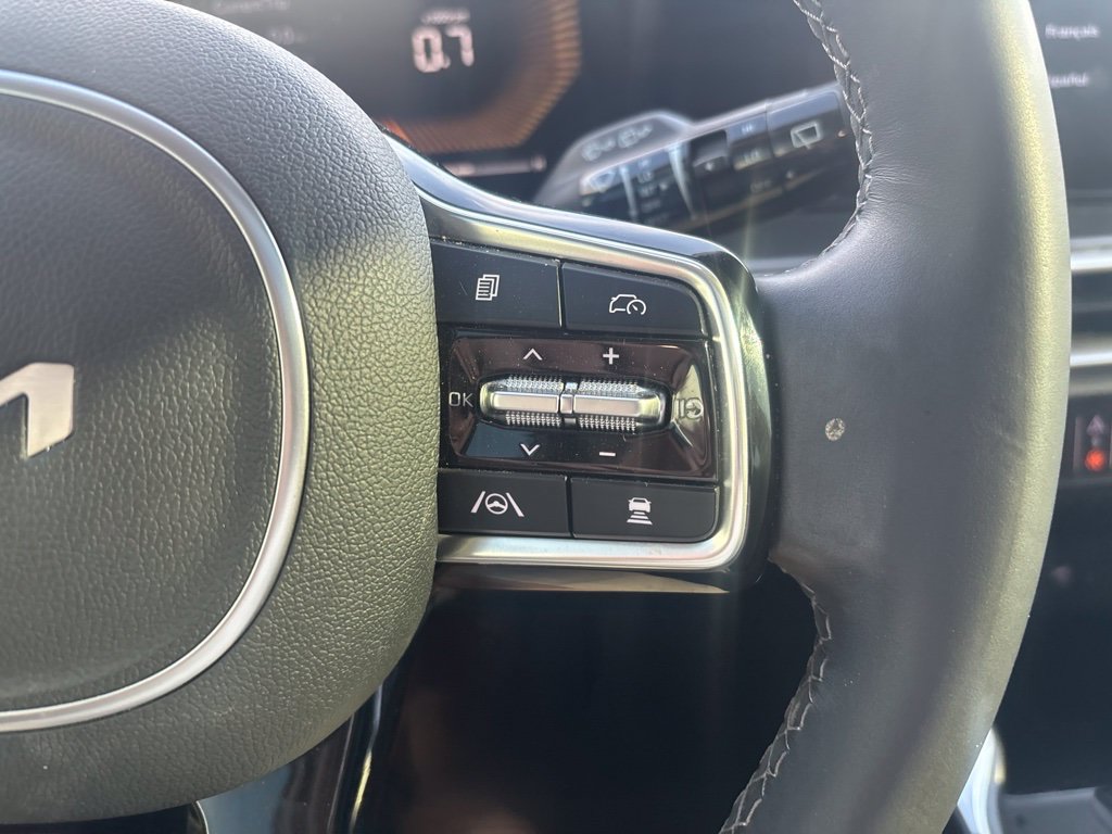 Used 2025 Kia Sorento S w/ Panoramic Sunroof Package FWD image 15