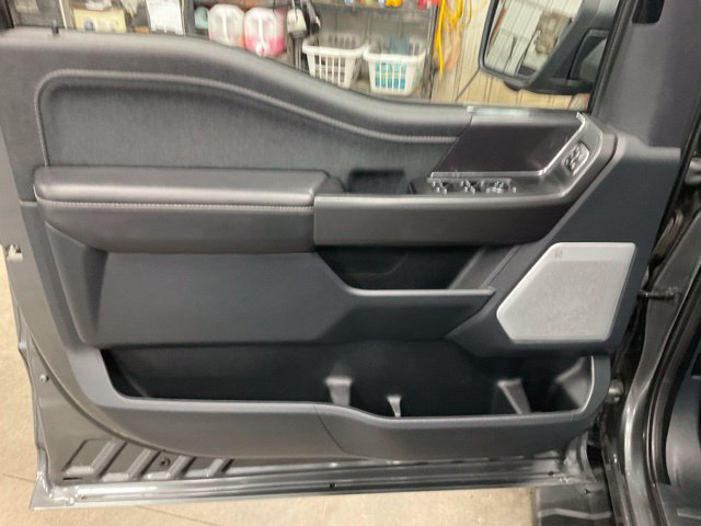 Used 2025 Ford F150 Lariat w/ Equipment Group 502A High AWD/4WD image 5