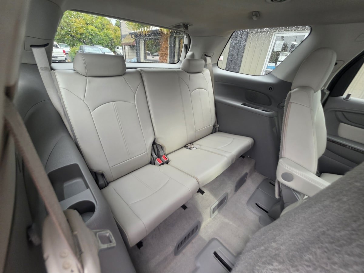 Used 2014 GMC Acadia SLT FWD image 15