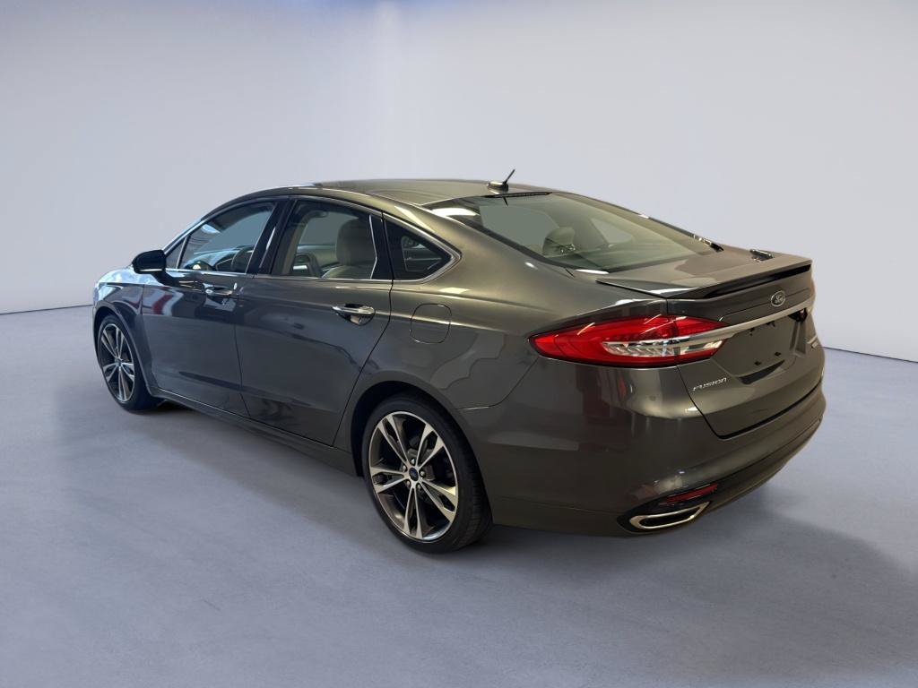 Used 2017 Ford Fusion Titanium AWD/4WD image 5