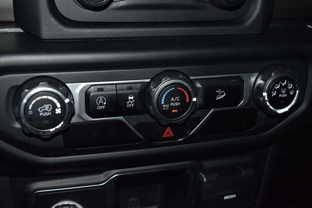 Used 2021 Jeep Wrangler Unlimited Sport image 12