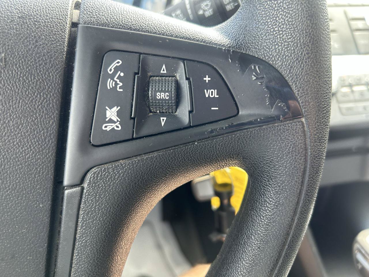 Used 2012 Chevrolet Equinox LS FWD image 19
