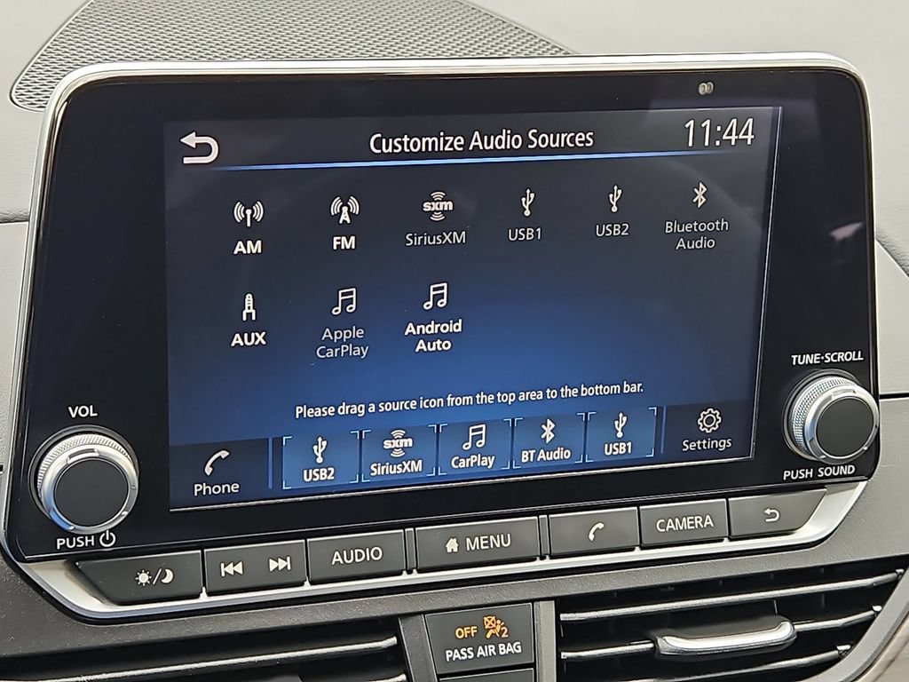 Used 2025 Nissan Altima 2.5 SV FWD image 17