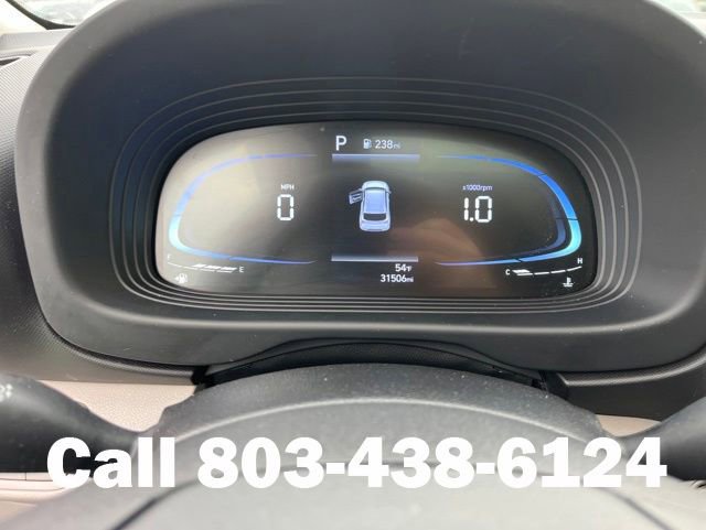 Used 2024 Hyundai Venue SEL FWD image 23