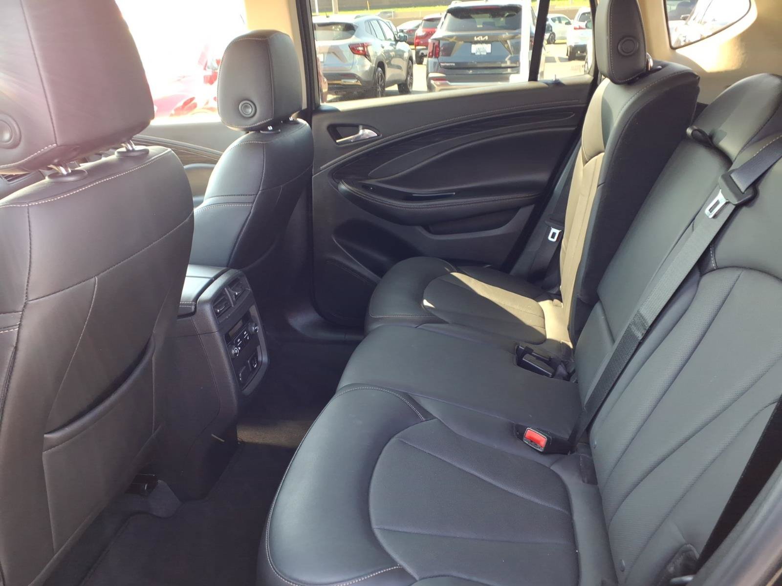 Used 2017 Buick Envision Essence AWD/4WD image 24