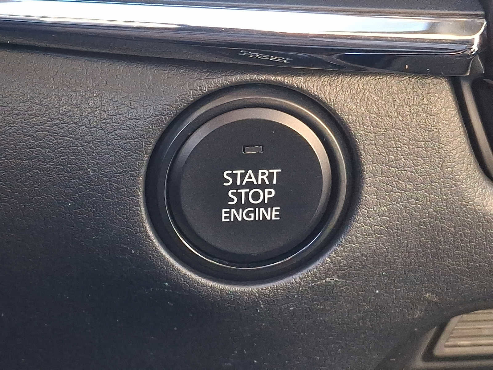 Used 2021 MAZDA CX-30 AWD 2.5 S w/ Premium Package image 23